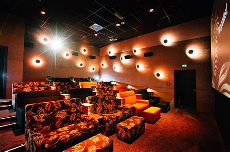 Filmpalasts große Inhaltsbibliothek